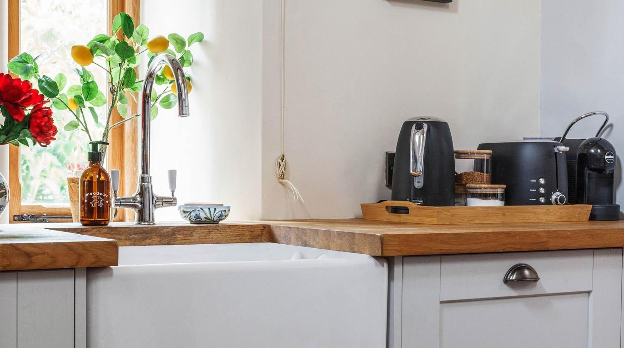 Bright & Beautiful Open Plan Coach House Painswick 빌라 외부 사진
